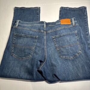 Lucky Brand 223 Straight Leg Jeans Mens 38x30 Blue Denim Authentic EUC
